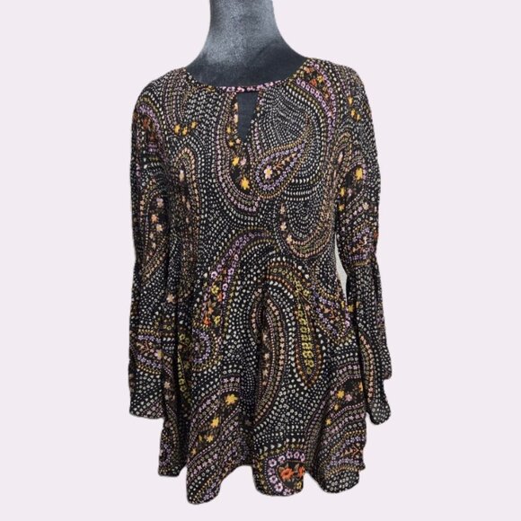 Ninety Brown Paisley Pleated Blouse with Bell Sleeve Size M - Boho Flowy - Picture 1 of 10